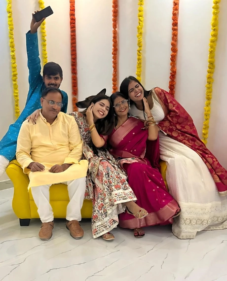 Pragati Verma Family